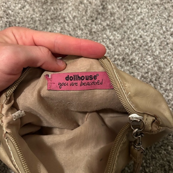 Gold and back Dollhouse zipper pouch makeup bag - Picture 4 of 5